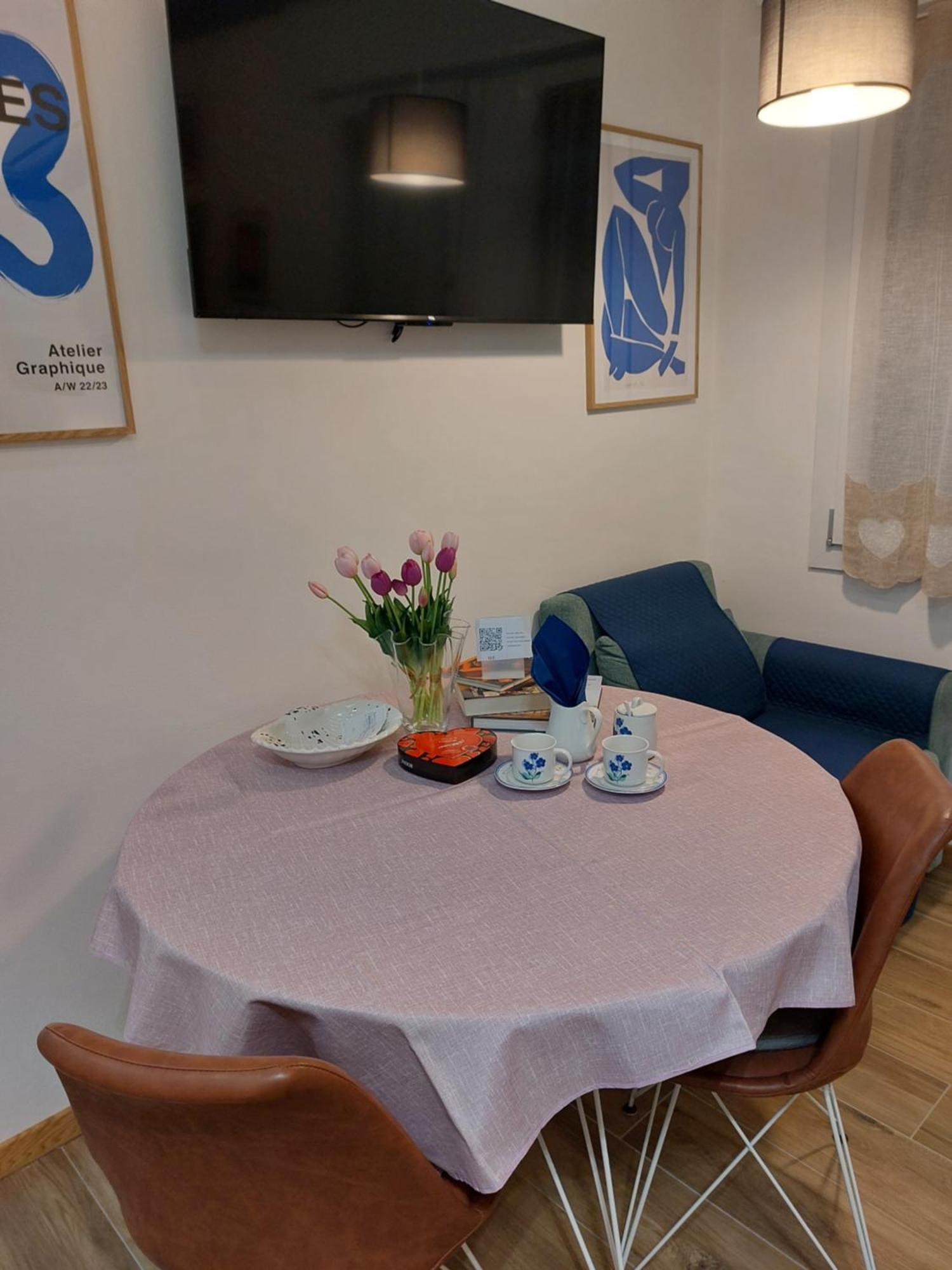 In Blu Santo Ospedale Apartment ปาโดวา ภายนอก รูปภาพ